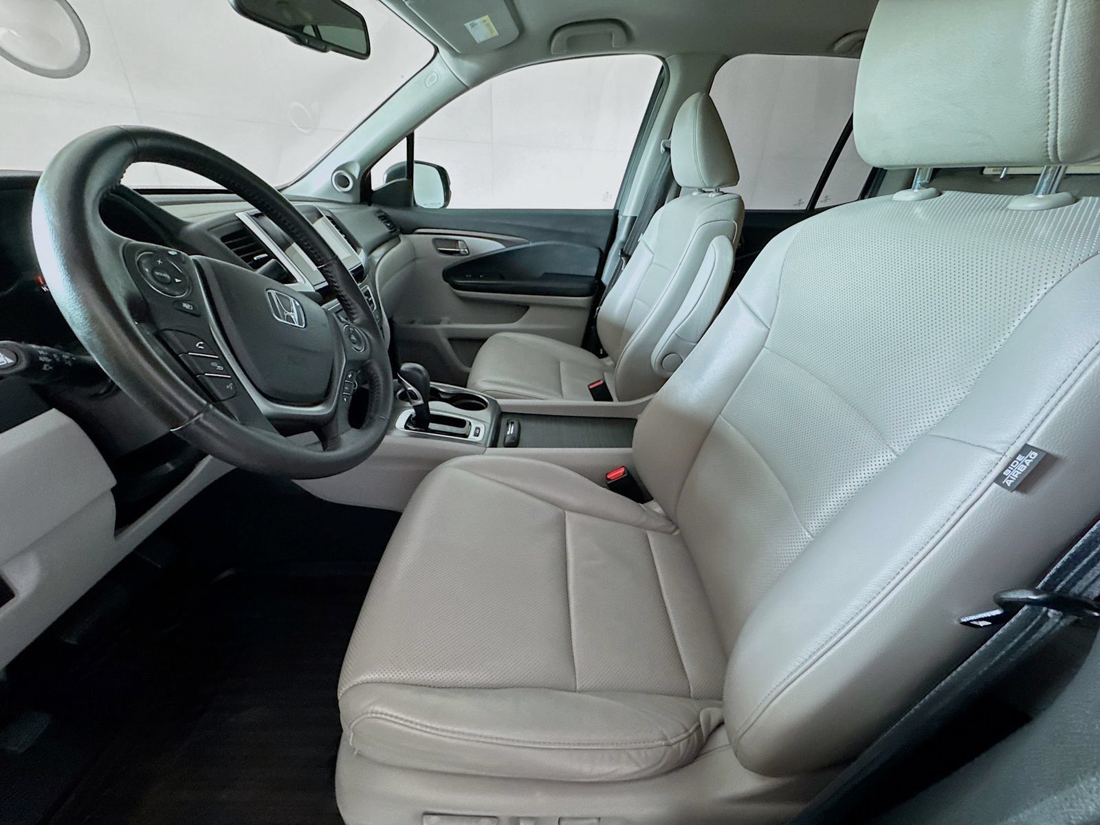 Used 2020 Honda Ridgeline RTL-E image 11