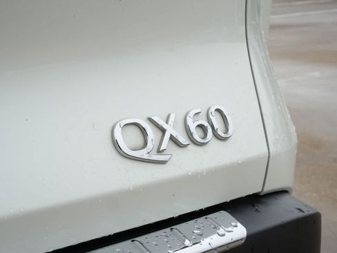 Certified 2023 INFINITI QX60 Luxe w/ Cargo Package AWD/4WD image 20