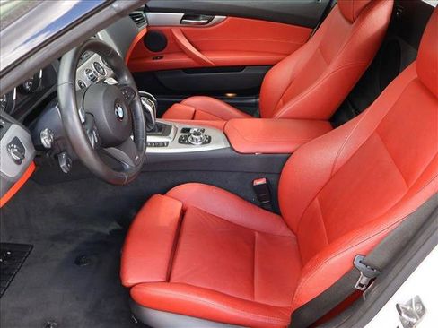 Used 2011 BMW Z4 sDrive35i RWD image 22