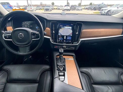 Used 2017 Volvo S90 T6 Inscription w/ Vision Package image 15