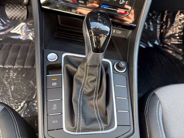 New 2027 Volkswagen Jetta SE FWD image 25