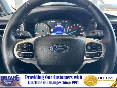 Certified 2022 Ford Explorer Limited w/ Equipment Group 301A image 25