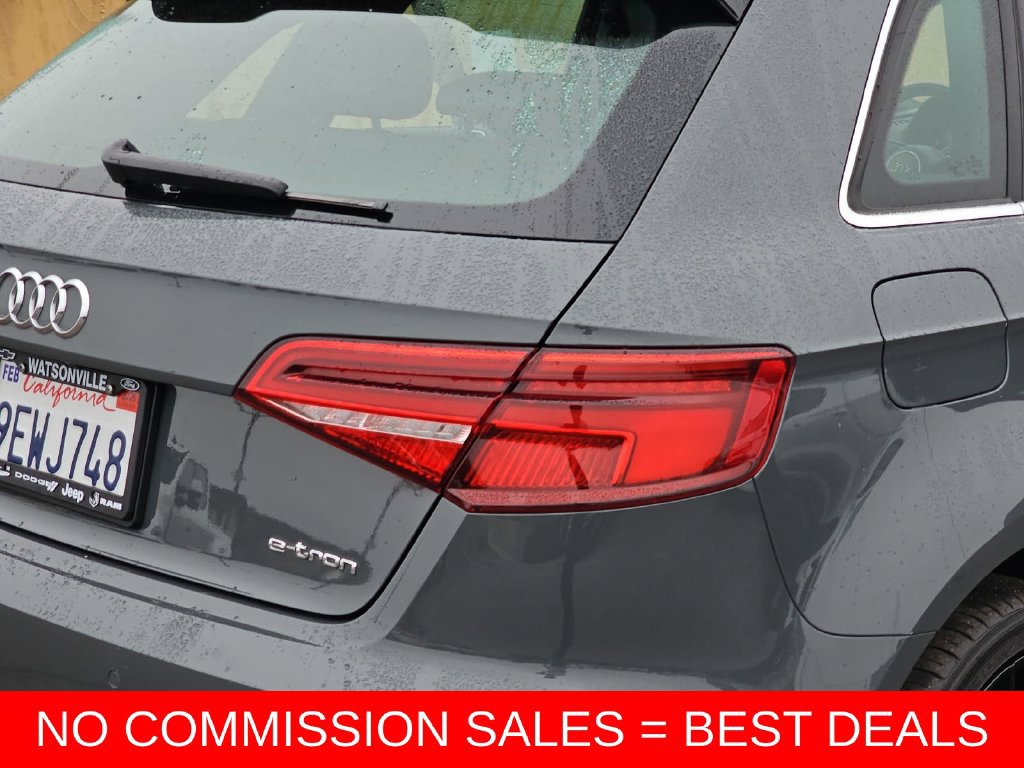 Used 2017 Audi A3 e-tron Prestige w/ Prestige Package FWD image 39