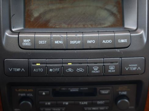 Used 2004 Lexus GX 470 AWD/4WD image 32