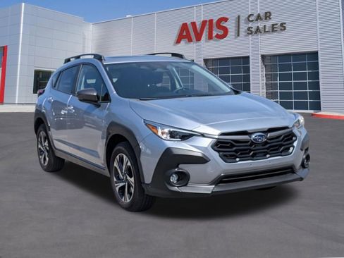 Used 2025 Subaru Crosstrek 2.0i Premium AWD/4WD image 3