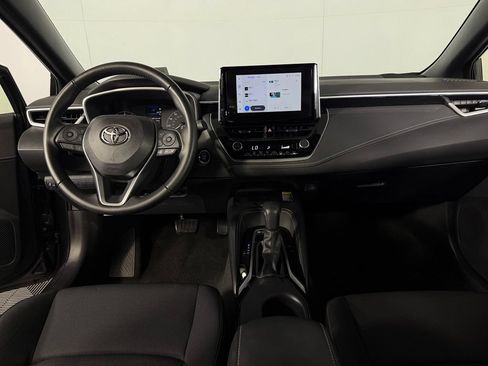 Used 2025 Toyota Corolla SE w/ SE Package FWD image 14