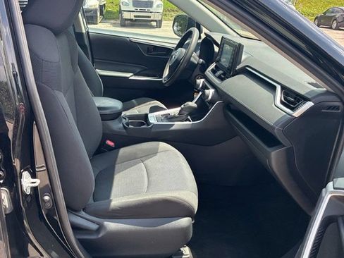 Used 2019 Toyota RAV4 LE w/ All Weather Liner Package AWD/4WD image 12