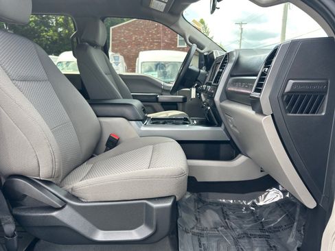 Used 2021 Ford F250 XLT w/ XLT Premium Package AWD/4WD image 20