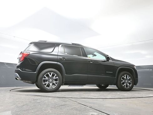 Used 2023 GMC Acadia SLT image 51