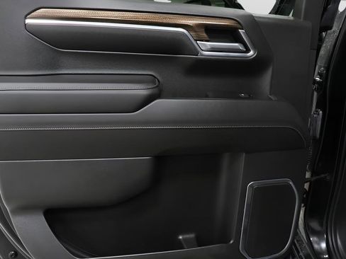 Used 2023 Chevrolet Silverado 1500 RST w/ Convenience Package II image 23