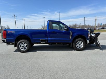 New 2026 Ford F250 XLT w/ FX4 Off-Road Package