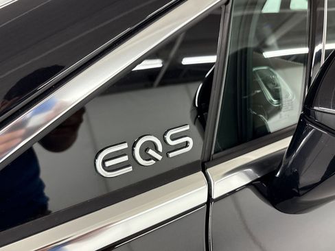 Certified 2023 Mercedes-Benz EQS 580 4MATIC Sedan image 32