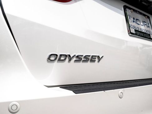 Used 2024 Honda Odyssey Elite image 19