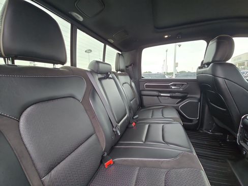 Used 2023 RAM 1500 Laramie AWD/4WD image 31