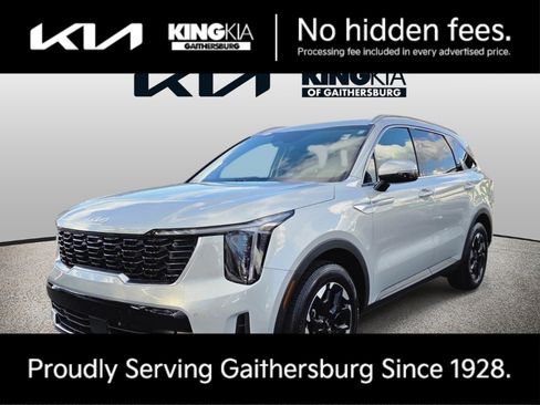 Certified 2026 Kia Sorento S FWD image 8
