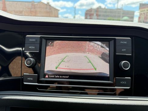 Used 2021 Volkswagen Jetta S w/ Driver Assistance Package FWD image 11