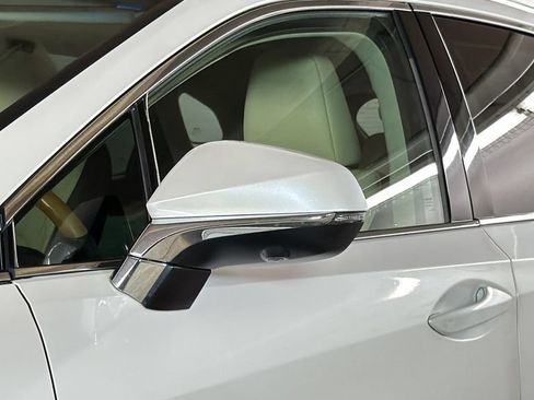 Used 2019 Lexus RX 450h AWD image 5