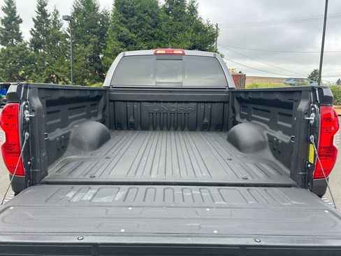 Used 2021 Toyota Tundra SR5 w/ TRD Off-Road Package AWD/4WD image 22