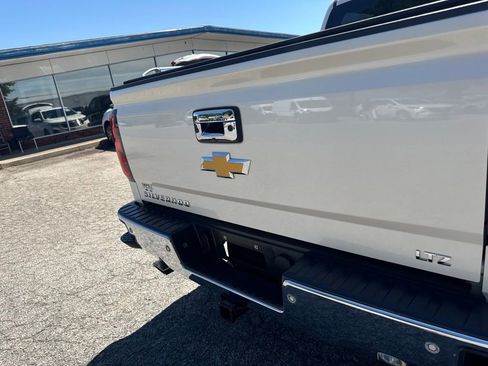 Used 2014 Chevrolet Silverado 1500 LTZ w/ LTZ Plus Package AWD/4WD image 32