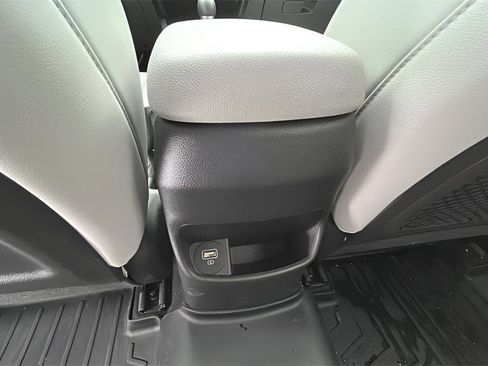 Certified 2022 Hyundai Kona Limited image 30