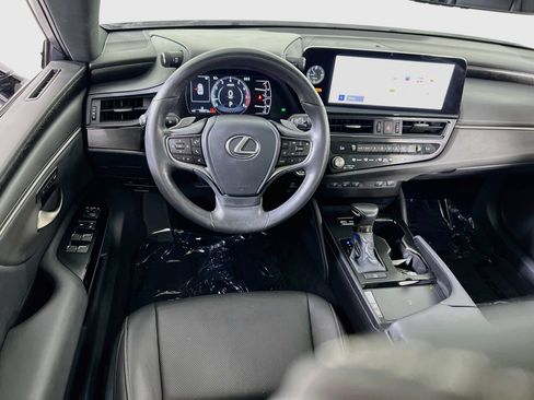 Used 2024 Lexus ES 350 w/ Premium Package FWD image 22