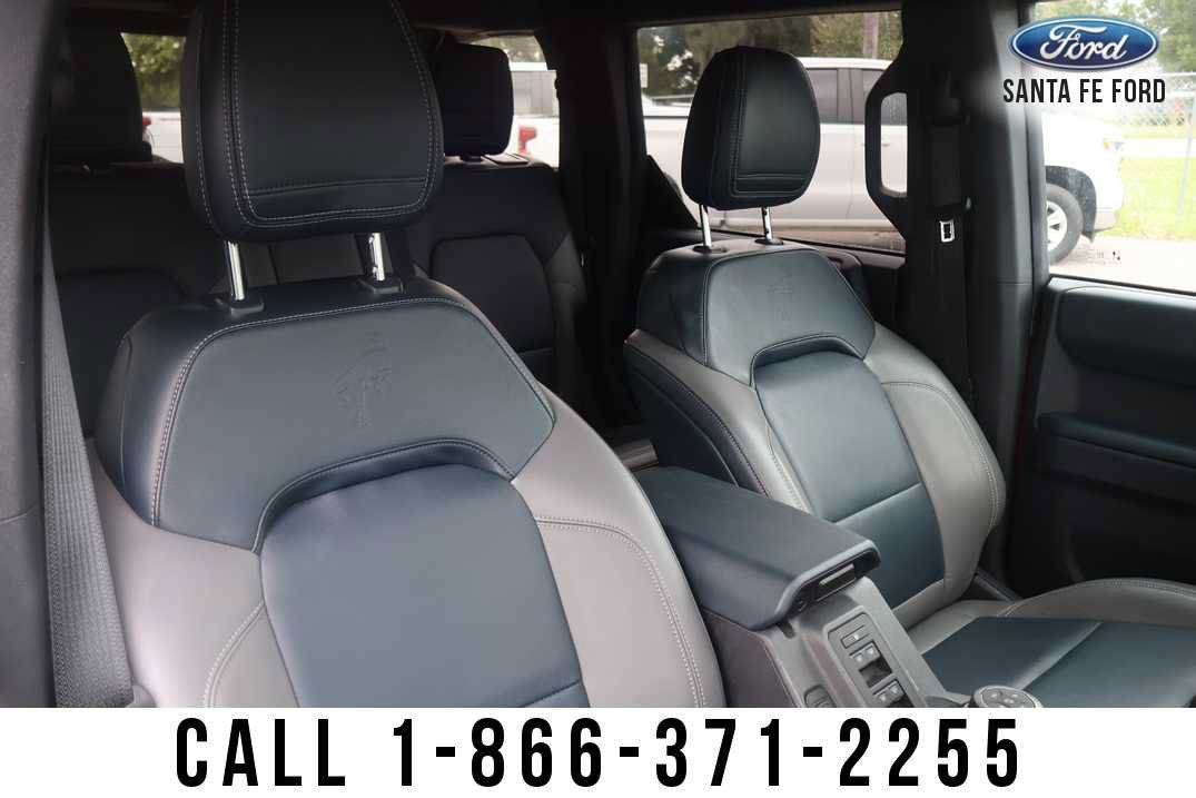 Used 2022 Ford Bronco Outer Banks AWD/4WD image 29