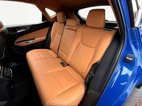 Used 2025 Lexus NX 250 FWD image 16