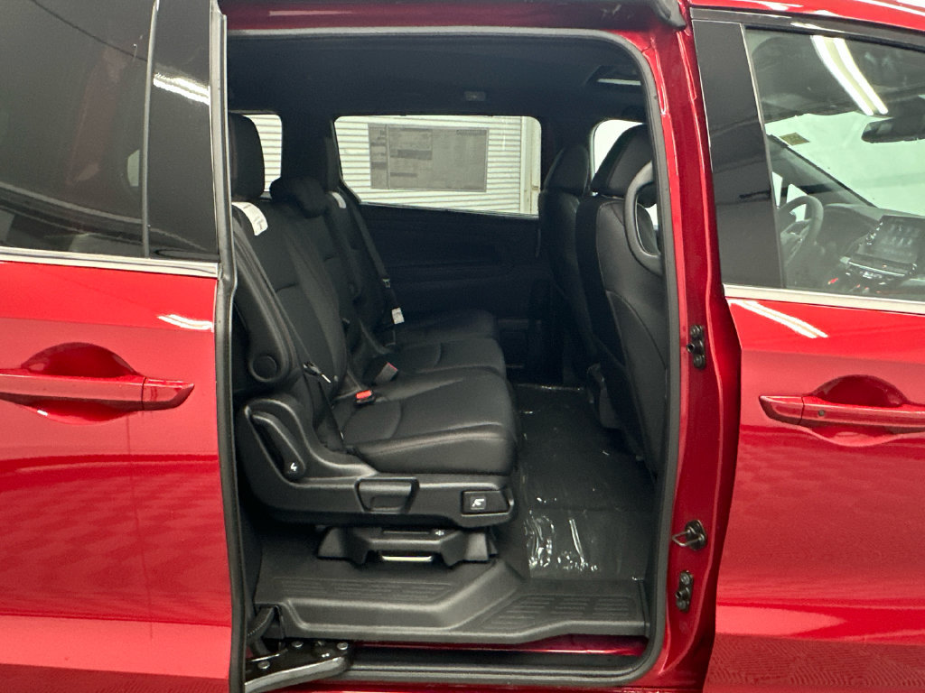 New 2026 Honda Odyssey Sport-L image 17