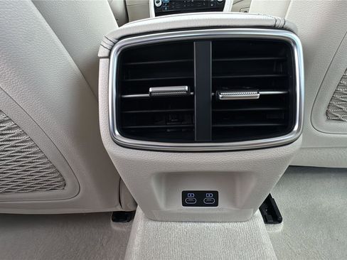 New 2026 Genesis G70 2.5T Prestige image 22