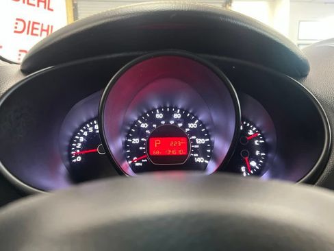 Used 2016 Kia Soul + w/ Audio Package FWD image 25