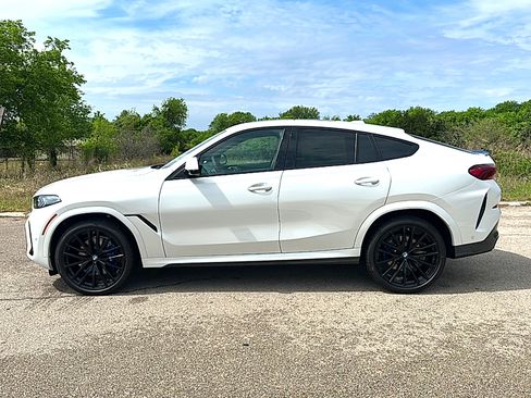 New 2026 BMW X6 xDrive40i w/ Climate Comfort Package AWD/4WD image 5