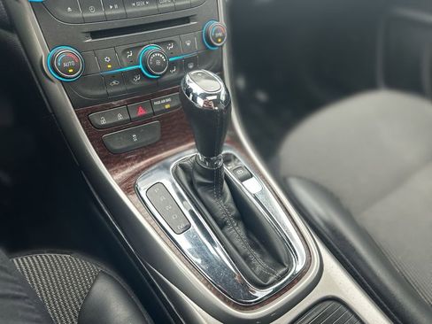 Used 2013 Chevrolet Malibu LT image 19