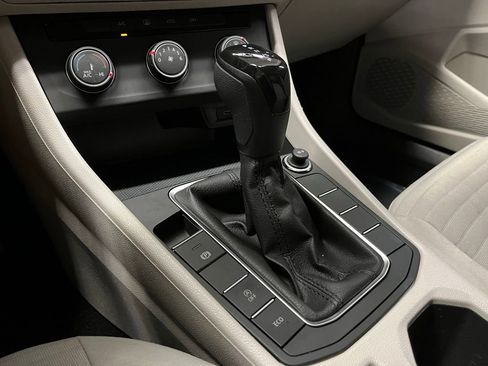 Certified 2023 Volkswagen Jetta S image 13