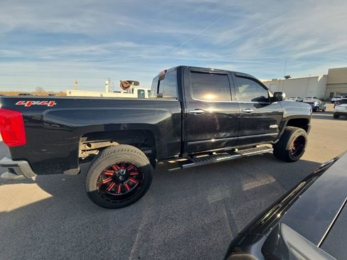 Used 2016 Chevrolet Silverado 1500 High Country w/ High Country Premium Package image 4