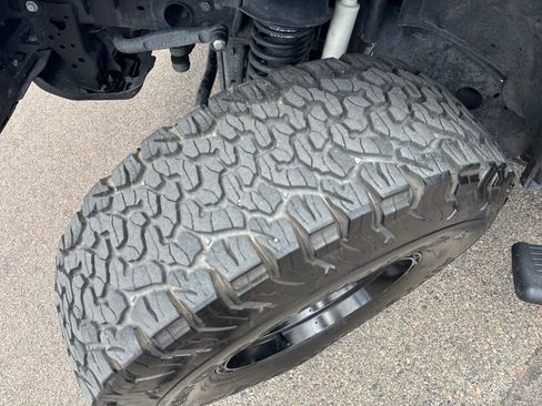 Used 2021 Jeep Wrangler Unlimited Rubicon AWD/4WD image 10