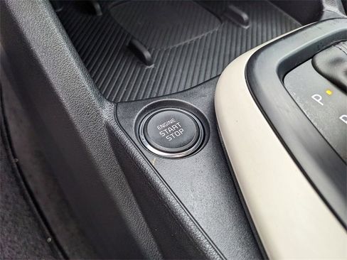 Used 2025 Kia K4 GT-Line Turbo image 28