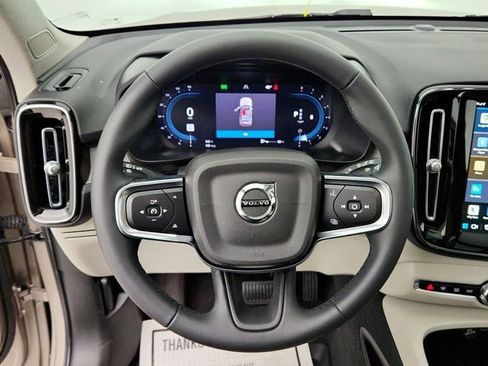 Used 2023 Volvo XC40 B5 Plus w/ Driver Assist Package image 14