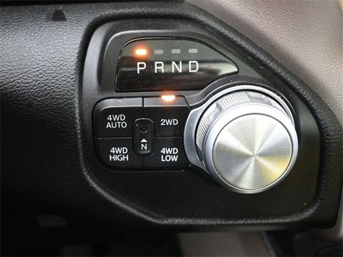 Used 2019 RAM 1500 Laramie image 15