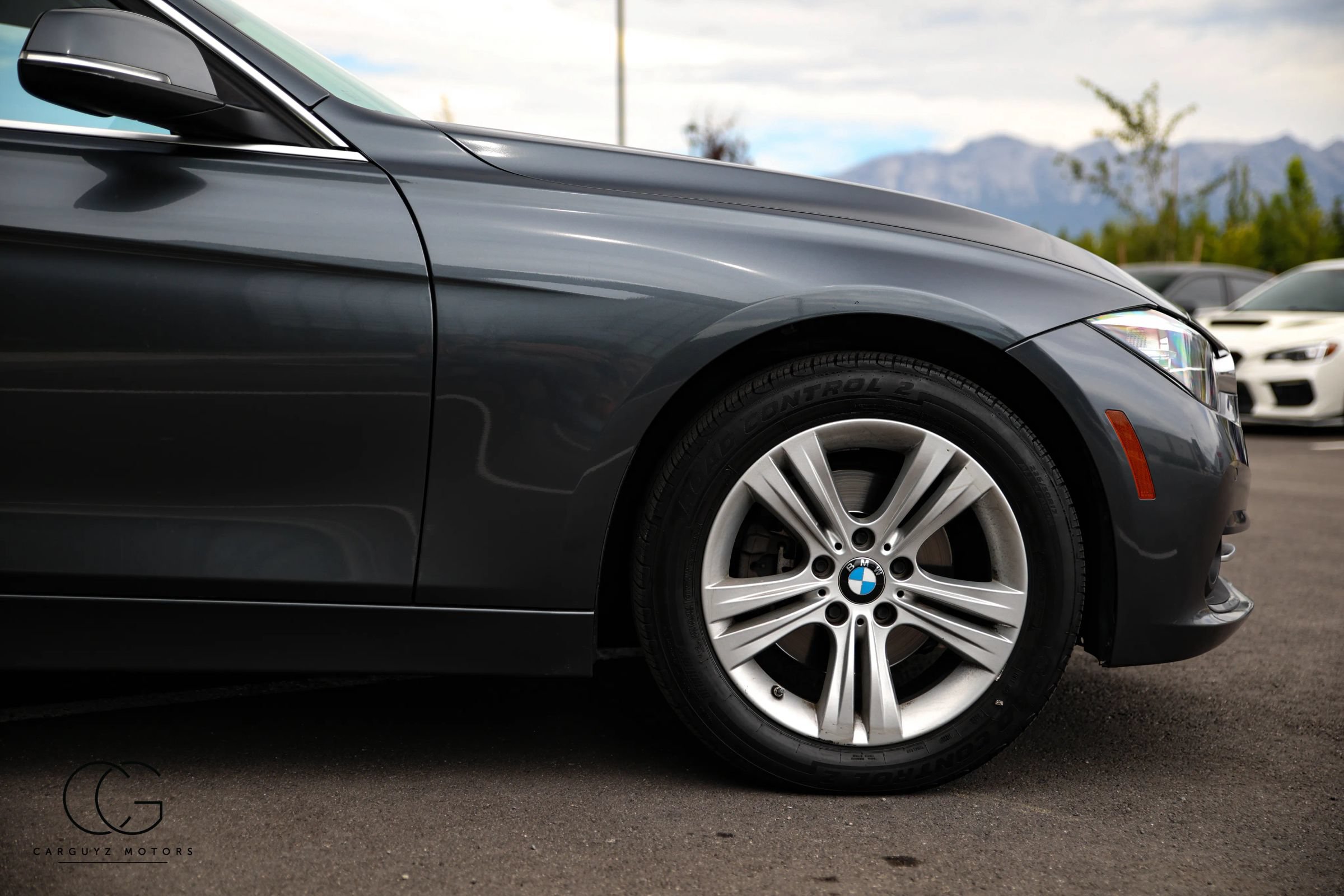 Used 2017 BMW 330i Sedan RWD image 17