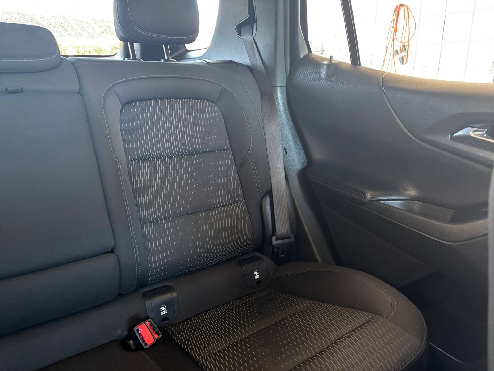 Used 2025 Chevrolet Equinox LT FWD image 36
