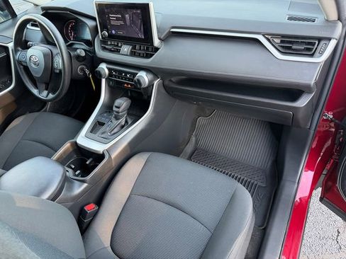 Certified 2023 Toyota RAV4 LE image 19