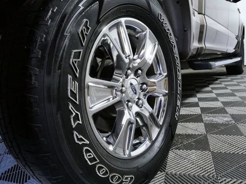 Used 2015 Ford F150 Lariat AWD/4WD image 31