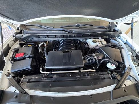 Used 2024 Chevrolet Tahoe LT image 28