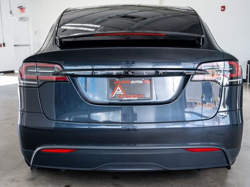 Used 2024 Tesla Model X image 7