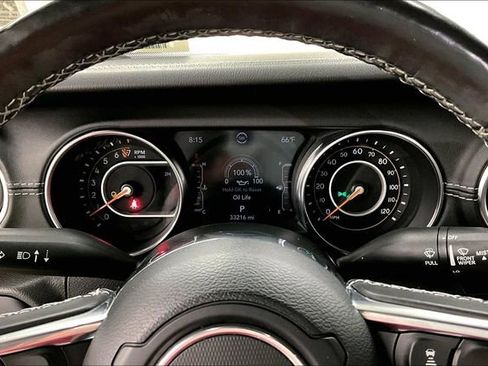 Used 2021 Jeep Gladiator Overland w/ Popular Equipment Package AWD/4WD image 28