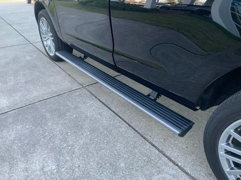 Used 2024 Ford Expedition Limited image 12