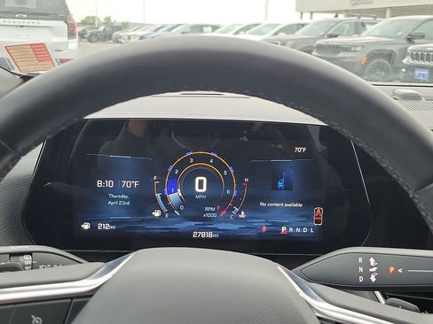 Used 2025 Chevrolet Equinox LT FWD image 18