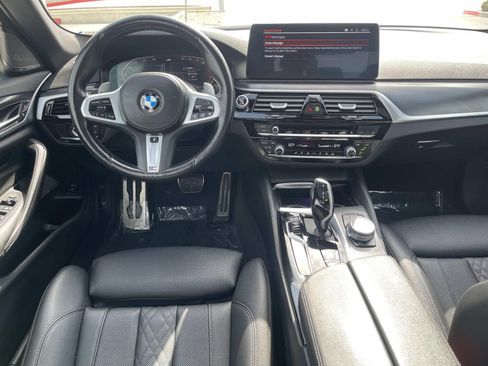 Used 2023 BMW 540i w/ M Sport Package RWD image 7