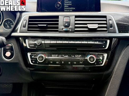 Used 2016 BMW 328i xDrive Sedan AWD/4WD image 20