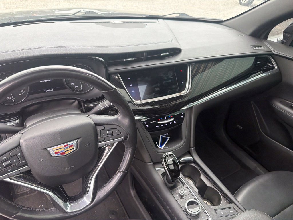 Used 2020 Cadillac XT6 Premium Luxury FWD image 17